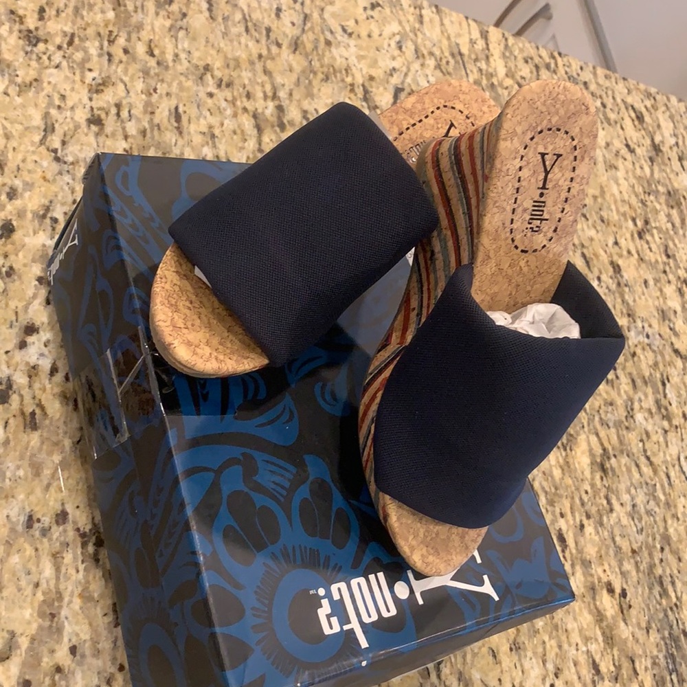 Y Not Ibiza Navy Wedge Sandel NWT